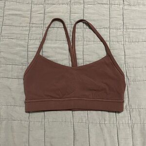 lululemon Flow Y Bra Nulu in Espresso